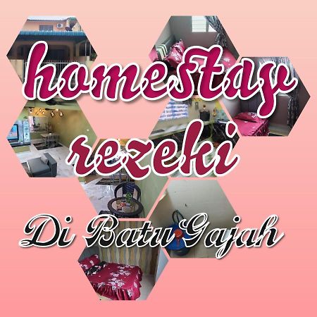 Homestay Rezeki Batu Gajah Exterior photo